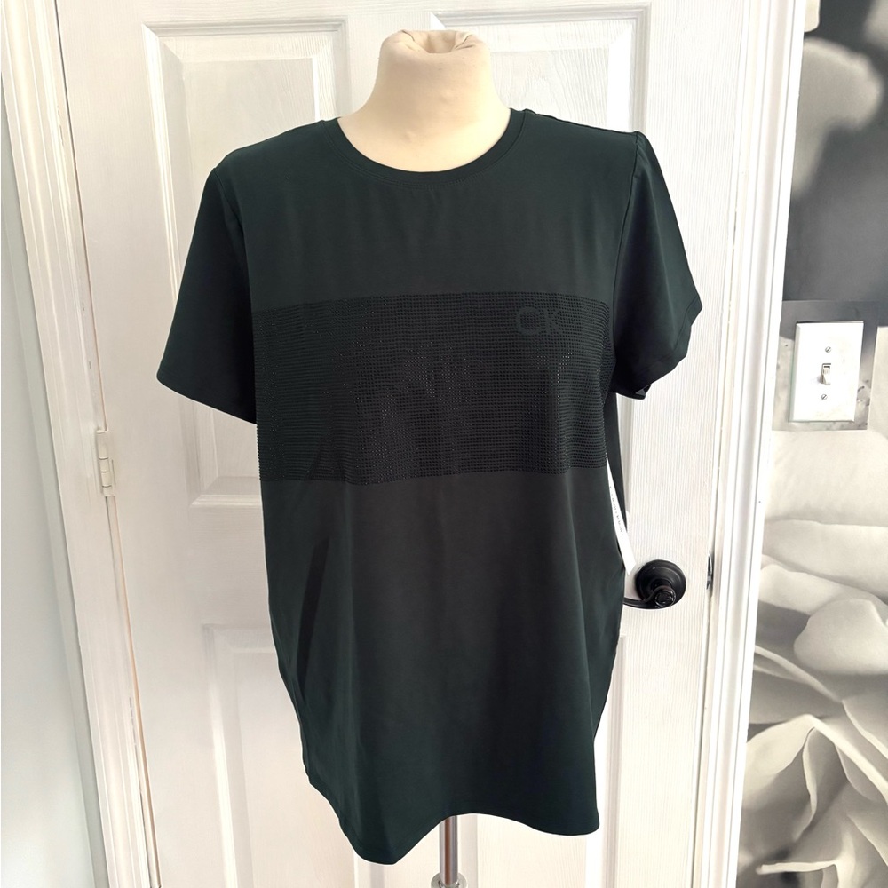 NWT Calvin Klein dark green T- shirt